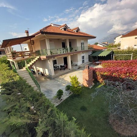 Villa Cerpja Kamez ภายนอก รูปภาพ